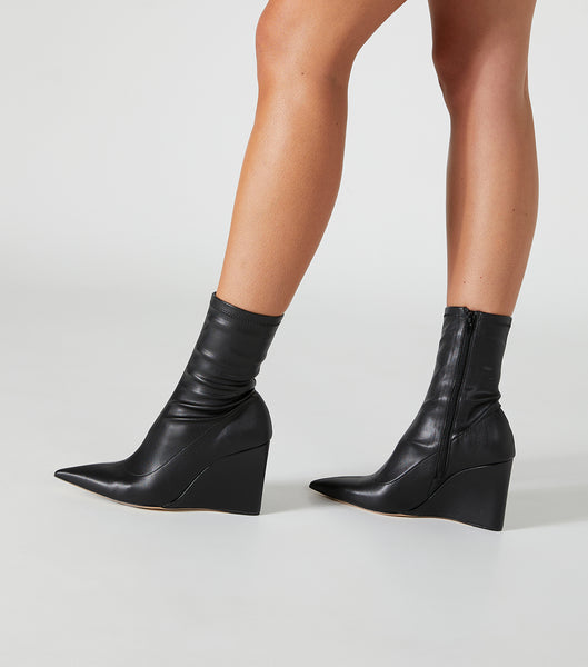 Black Tony Bianco Diplo Black Venezia 9.5cm Ankle Boots | BPHSO99516