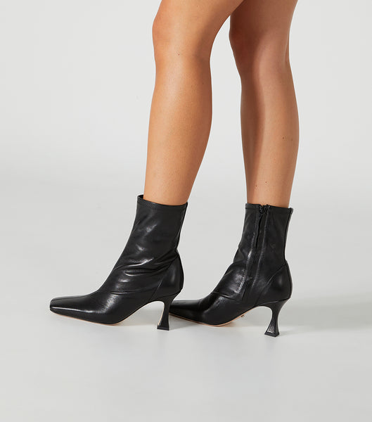 Black Tony Bianco Fomo Black Venice 8cm Stiletto Boots | FPHHY95704