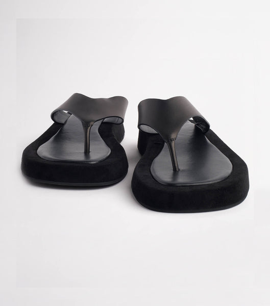 Black Tony Bianco Ives Black Como 3.5cm Slides | EPHHC84100